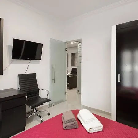 Modern Office Apartment.wifi,2a/c,luxury Fur/tures Apartment Thessaloniki